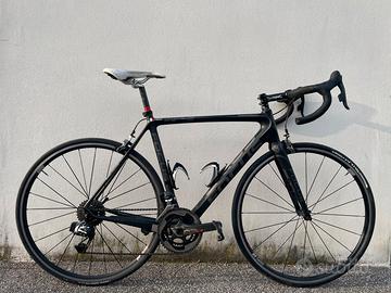 bici da corsa in carbonio FOCUS IZALCO PRO