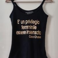 canottiera con frase 