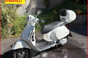 Piaggio Vespa 310 GTS hpe