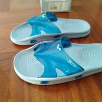 ciabatte piscina Arena bambino taglia 32