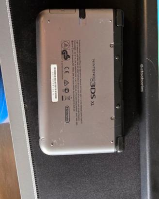 3DS XL leggere la descrizione 