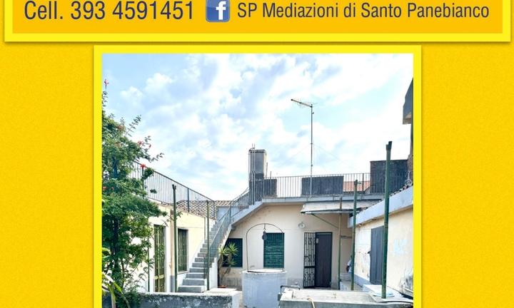 Singola con Garage e Giardino