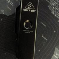 Behringer P2  amplificatore in-ear monitor