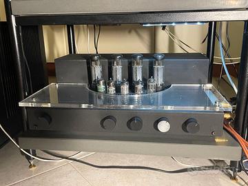 AMPLIFICATORE INTEGRATO A VALVOLE