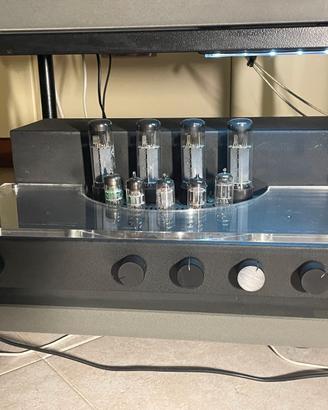 AMPLIFICATORE INTEGRATO A VALVOLE