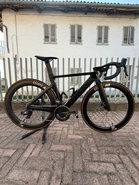 Canyon Aeroad CF SLX 8 Disc eTap