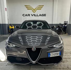 Alfa Romeo Giulia 2.2 Turbodiesel 210 CV AT8 AWD Q