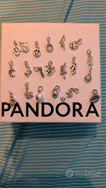 20 charms Pandora Me