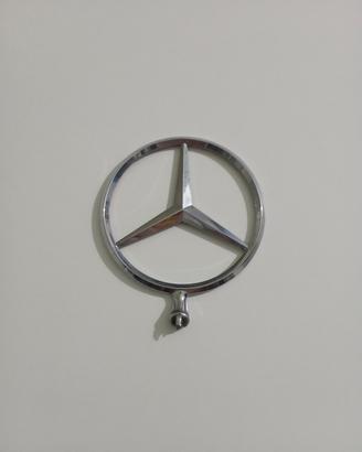 Stemma Mercedes  originale 