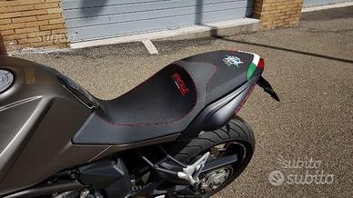 Rivestimento sella cover seat MV BRUTALE 675_90