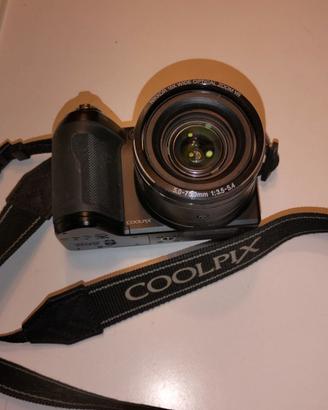 Fotocamera Bridge Nikon Coolpix L110 - Zoom 15x -