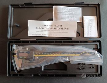 Calibro Digitale 0-200mm precisione 0,01mm Nuovo