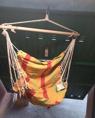 poltrona sospesa giardino