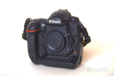 macchina fotografica nikon d4