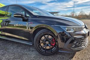 Volkswagen Golf GTI8 2.0 TSI