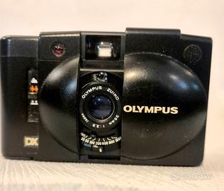 macchina fotografica Olympus XA3