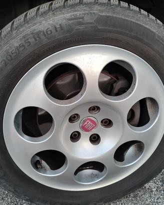Cerchi lega Fiat R16,gomme BARUM POLAR 205\55 R16H