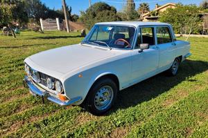Alfa Romeo 2000 berlina