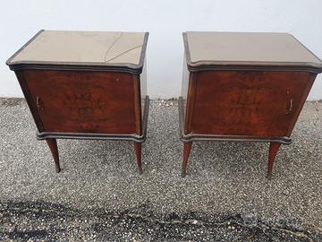 comodini vintage anni 50