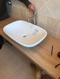 Lavabo da appoggio