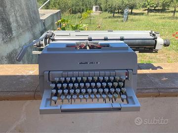 macchina da scrivere Olivetti Linea 98 vintage