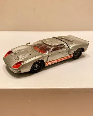 Dinky Toys Ford 40 RV