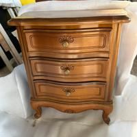 Coppia di comodidi in legno