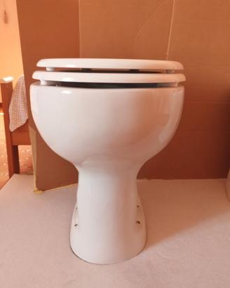 Sanitari alti Water e bidet