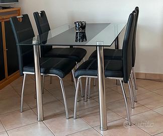 Tavolo + 4 sedie