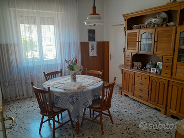 Appartamento con tre camere