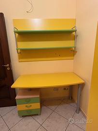 Cameretta: letto a castello, scrivania (Gulino)