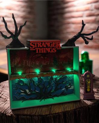 Espositore  Diorama Stranger Things Kinder Joy