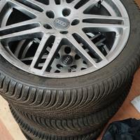 Cerchi e gomme invernali 255 35 R19 Audi 1.000km
