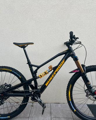 Nukeproof Mega
