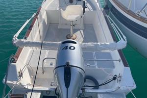 Barca 5,5 mt motore 2022 in garanzia