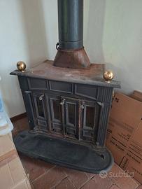 stufa a legna in ghisa 1800