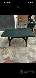 Tavolo esterno
