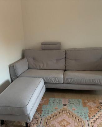 Divano poltrone e sofa sfoderabile grigio con pouf