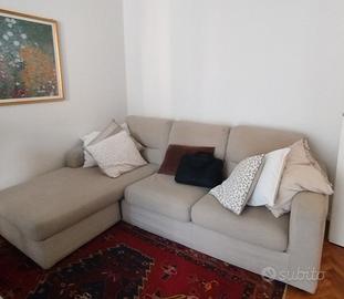 Divano 3 sedute con chaise longue