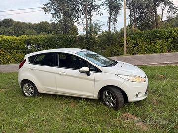 Ford fiesta 1.5 tdci