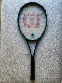 Wilson Blade V9 Pro Label Glossy 98 305 18x20 L3