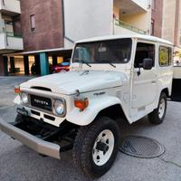 Toyota Land Cruiser BJ40 LA 1980