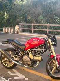 Stupenda ducati Monster