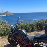 Benelli BN 125