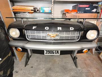 Tavolo muso Ford Mustang 