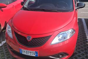 lancia ypsilon 1.2 GOLD  benzina e gpl