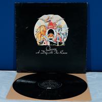 Queen A DAY AT THE RACES LP Vinile 1976 UK RaRo