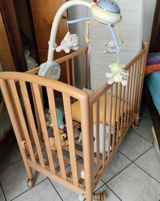 Lettino legno Pali con materasso,paracolpi,giostra