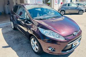 Ford Fiesta 1.4 5 porte Bz.- GPL Titanium