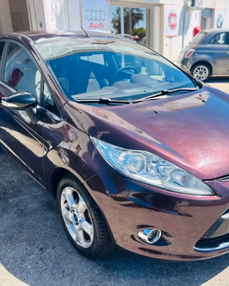 Ford Fiesta 1.4 5 porte Bz.- GPL Titanium